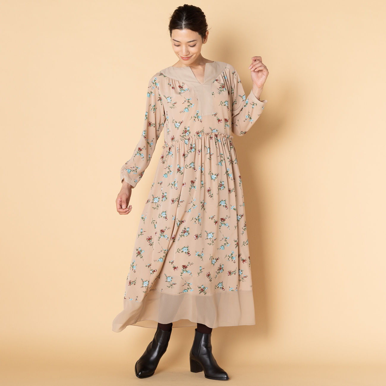 ヨーク切り替え花柄ワンピース Heliopole Heliopole エリオポール 公式オンラインストア