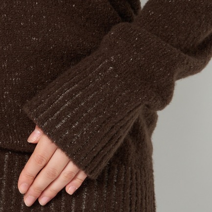 5Gブークレ&times;梳毛ニットＶニットプルオーバー 詳細画像 ダークブラウン 8