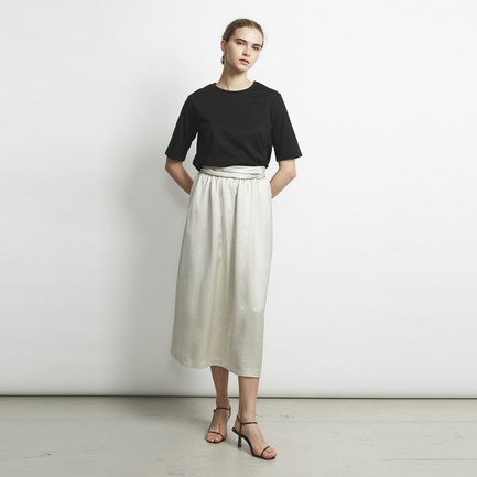 KALINE SATIN SKIRT SOLID 詳細画像 ベージュ 11