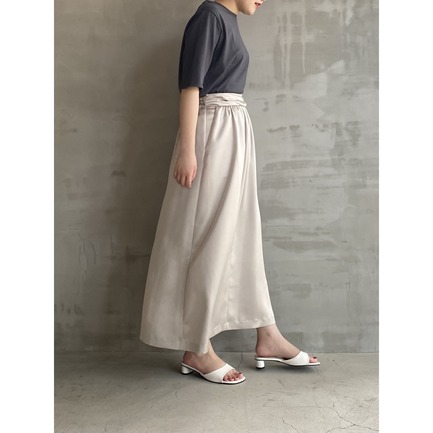 KALINE SATIN SKIRT SOLID 詳細画像 ベージュ 12