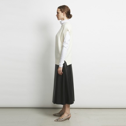 ECO LEATHER FLARE SKIRT 詳細画像 ダークブラウン 2