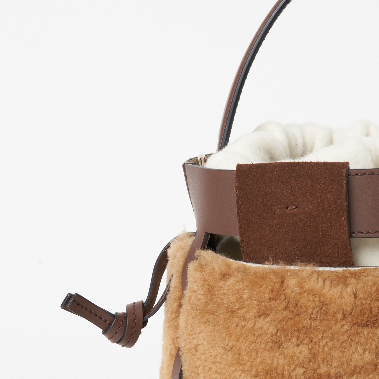 WOVEN BUCKET SMALL
