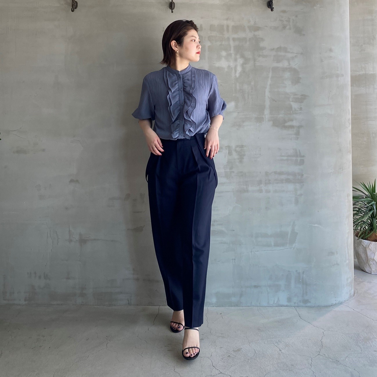 高級品市場 B&Y シャツ 新品 B&Y エンブロイダリー フロッグボタン