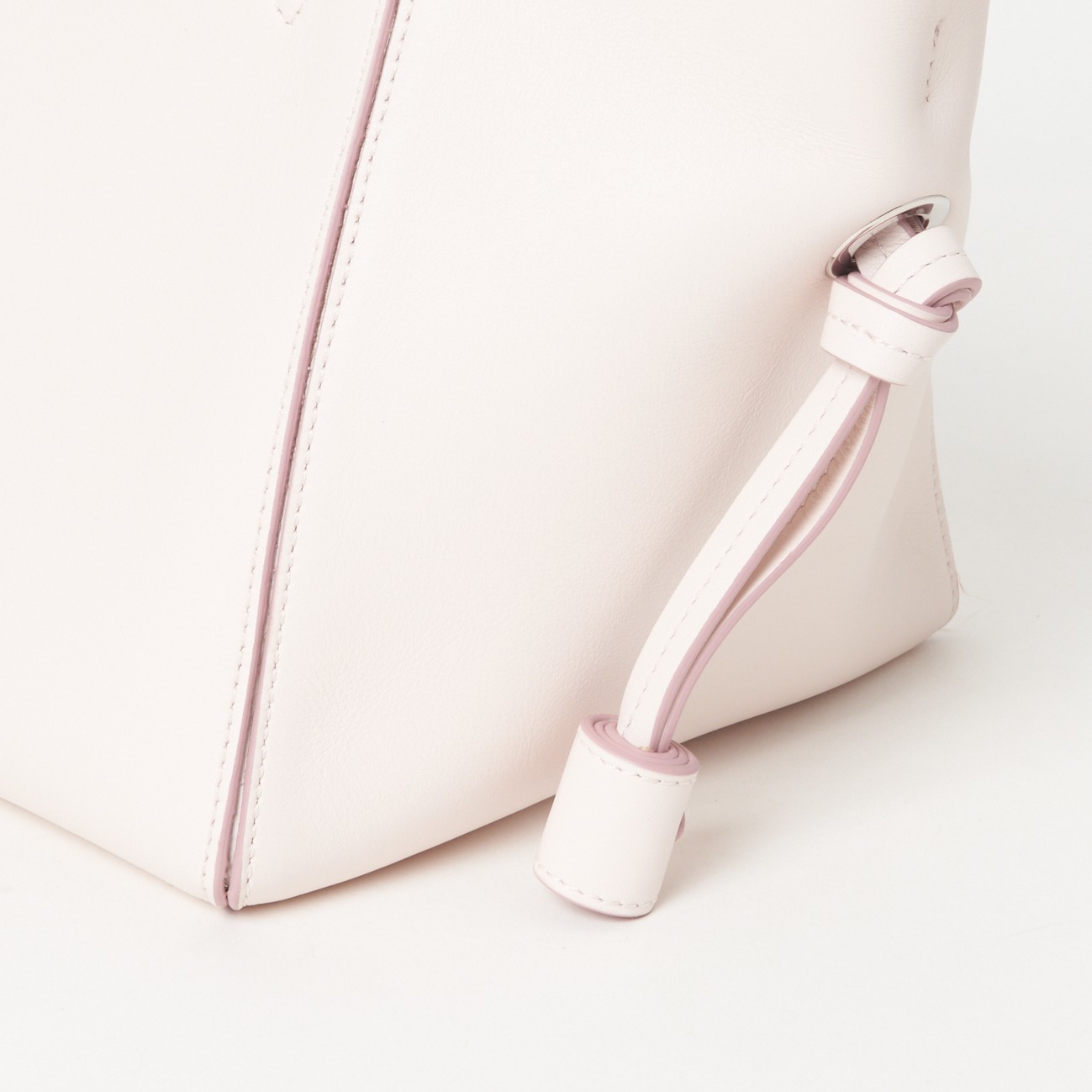 BELLE MINI WITH STUDS｜J&M DAVIDSON｜HÉLIOPÔLE（エリオポール