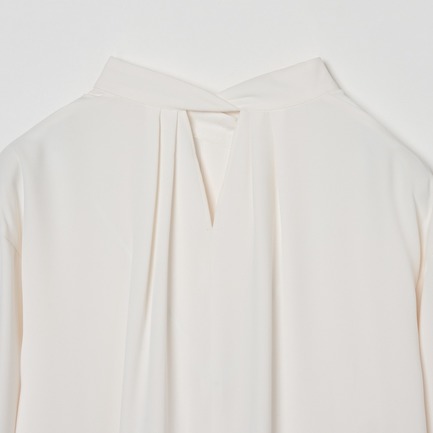 MATTE SATIN TUCK BLOUSE 詳細画像 ホワイト 3
