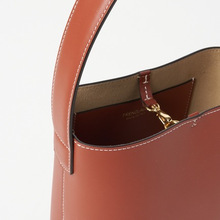 Frenzauer Mami 1 Shoulder bag 詳細画像 ブラック 4