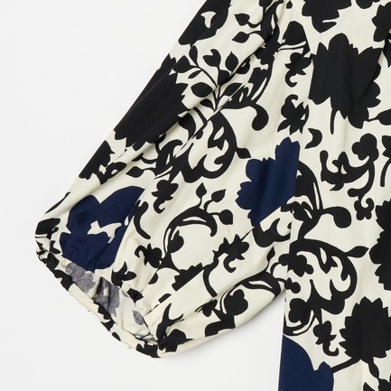 FLOWER PRINT BLOUSE 詳細画像 ネイビー 3