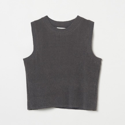 KNIT PLEATED VEST