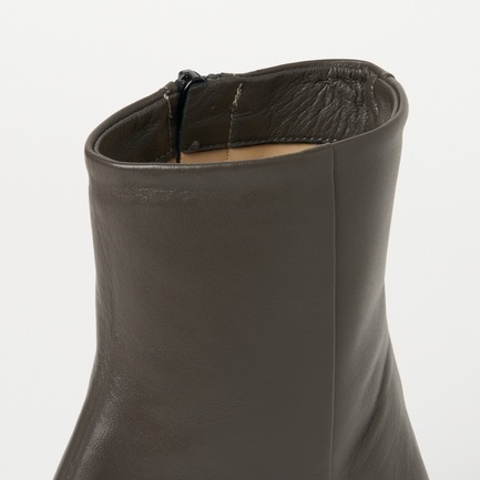 ROUND TOE SHORT BOOTS 詳細画像 ミディアムグレー 6