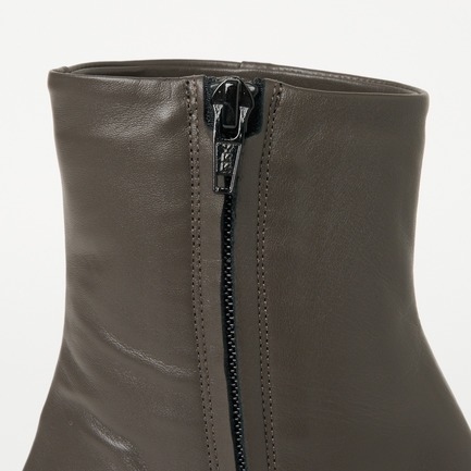ROUND TOE SHORT BOOTS 詳細画像 ミディアムグレー 8