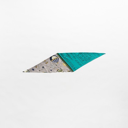 DIAMOND SCARF