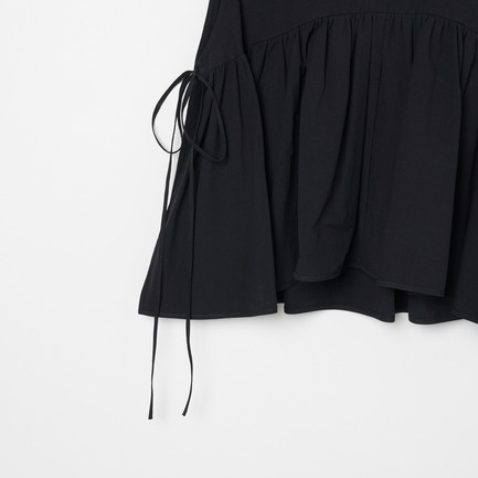 SLEEVELESS FLARE TOP 詳細画像 ブラック 4