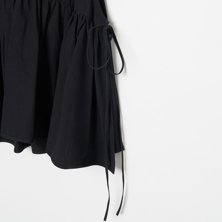 SLEEVELESS FLARE TOP 詳細画像 ブラック 5