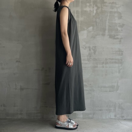 TUCK NOSLEEVE DRESS 詳細画像 カーキ 7