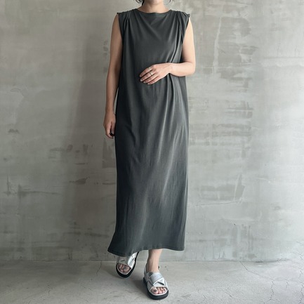 TUCK NOSLEEVE DRESS 詳細画像 カーキ 9