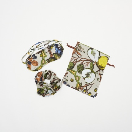  TRAVEL SET