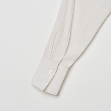 CREPE COLLARLESS SHIRT 詳細画像 アイボリー 3
