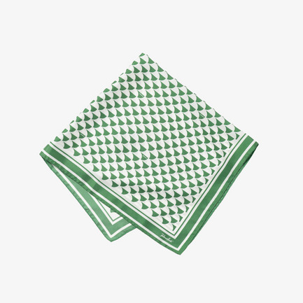 SILK SCARF A WAVE PRINT