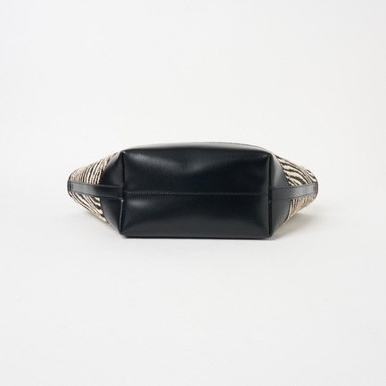 RAFFIA EFECT WAVE TOTE 詳細画像 ブラック 3