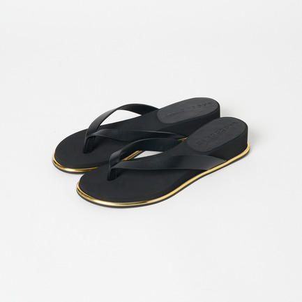 LUDA SOFIA TONG SANDAL
