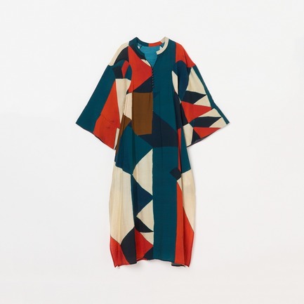 GEOMETRIC SLEEVE DRESS