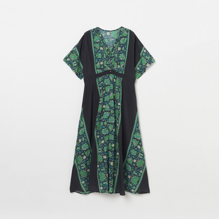 BORDER PRINT DRESS