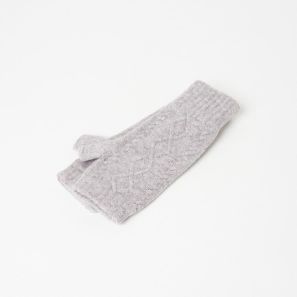 ARAN WRIST WARMER