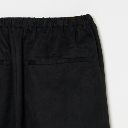SYNTHETIC SUEDE BARREL LEG TUCK PANTS 詳細画像 ブラック 5