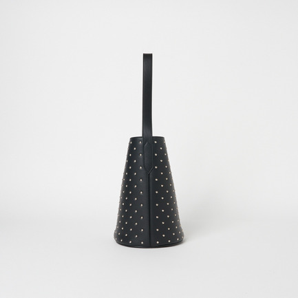 QUIVER BUCKET MINI STUDDED 詳細画像 モノトーン系 3