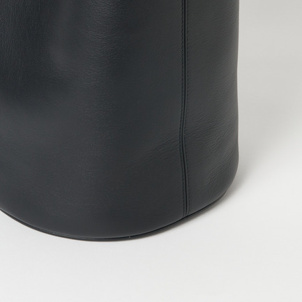 QUIVER BUCKET 詳細画像 ブラック 6