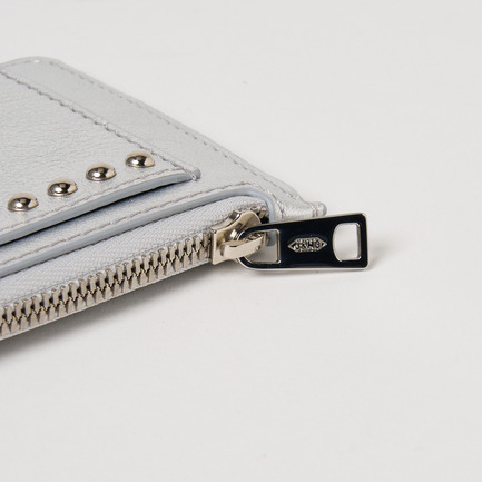 ZIP CARD HOLDER WITH STUDS 詳細画像 シルバー 4