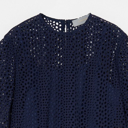 Eyelet lace top 詳細画像 ネイビー 2