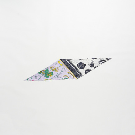 DIAMOND SCARF